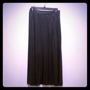 ONLY / black skirt / Ankle length - medium